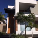 Casa Moderna Detalhes da Fachada por Arquitetos em Rio Preto