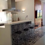 Cozinha em Residência Moderna por Arquitetos